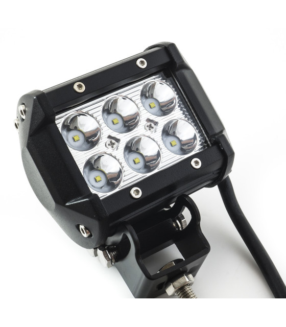 6 LED 18W МОЩЕН ДИОДЕН ФАР, ХАЛОГЕН ЗА ДЖИП ATV 4Х4 ОФРОУД - НАСОЧЕНА СВЕТЛИНА