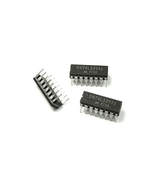 Multiplexer 74LS253 IC