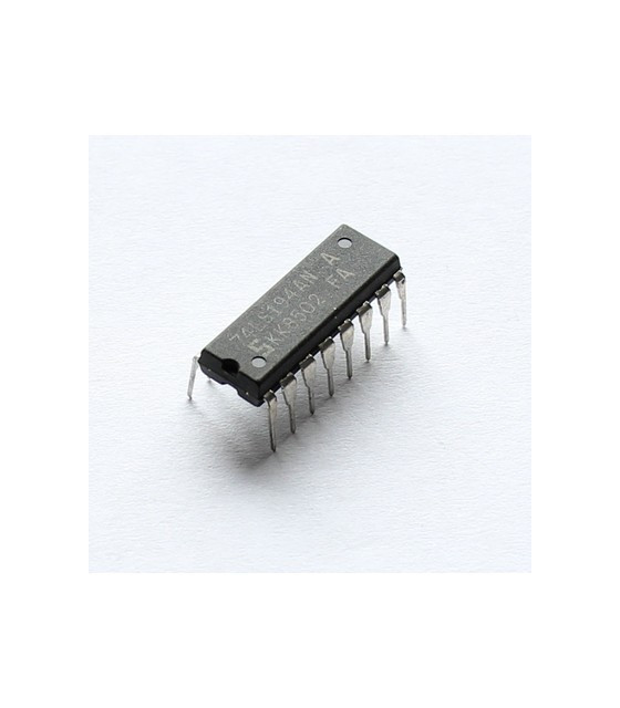 IC 74LS194, TTL LS series, 4-BIT BIDIRECTIONAL UNIVERSAL SHIFT REGISTER, DIP16