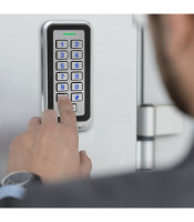 access control Qoltec Code lock TRITON with RFID reader Code | Card | keyfob | IP68 | EM